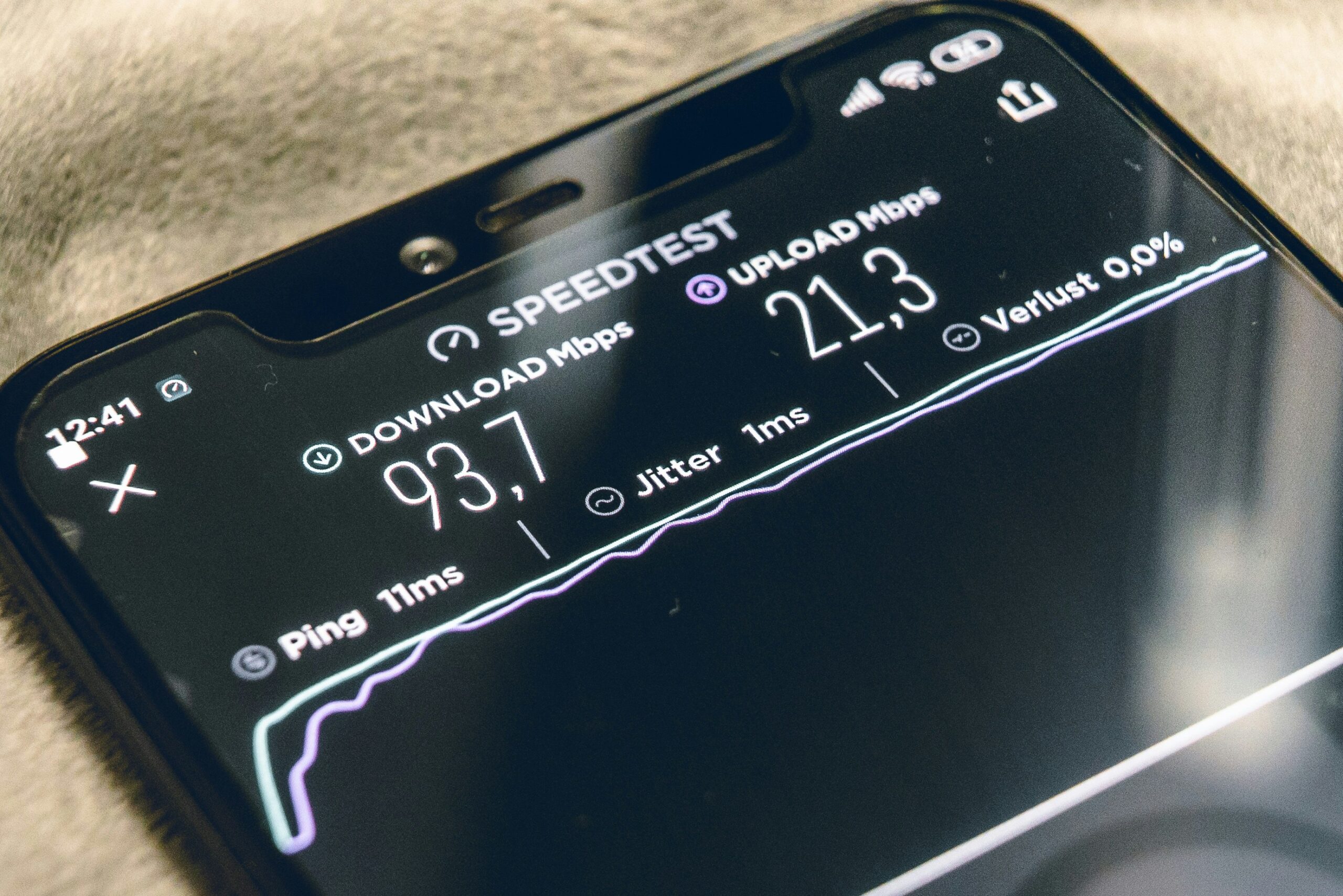 Leia mais sobre o artigo 5G e Futuro da Conectividade: Impactos da Nova Geração de Redes Móveis na Comunicação e na Indústria